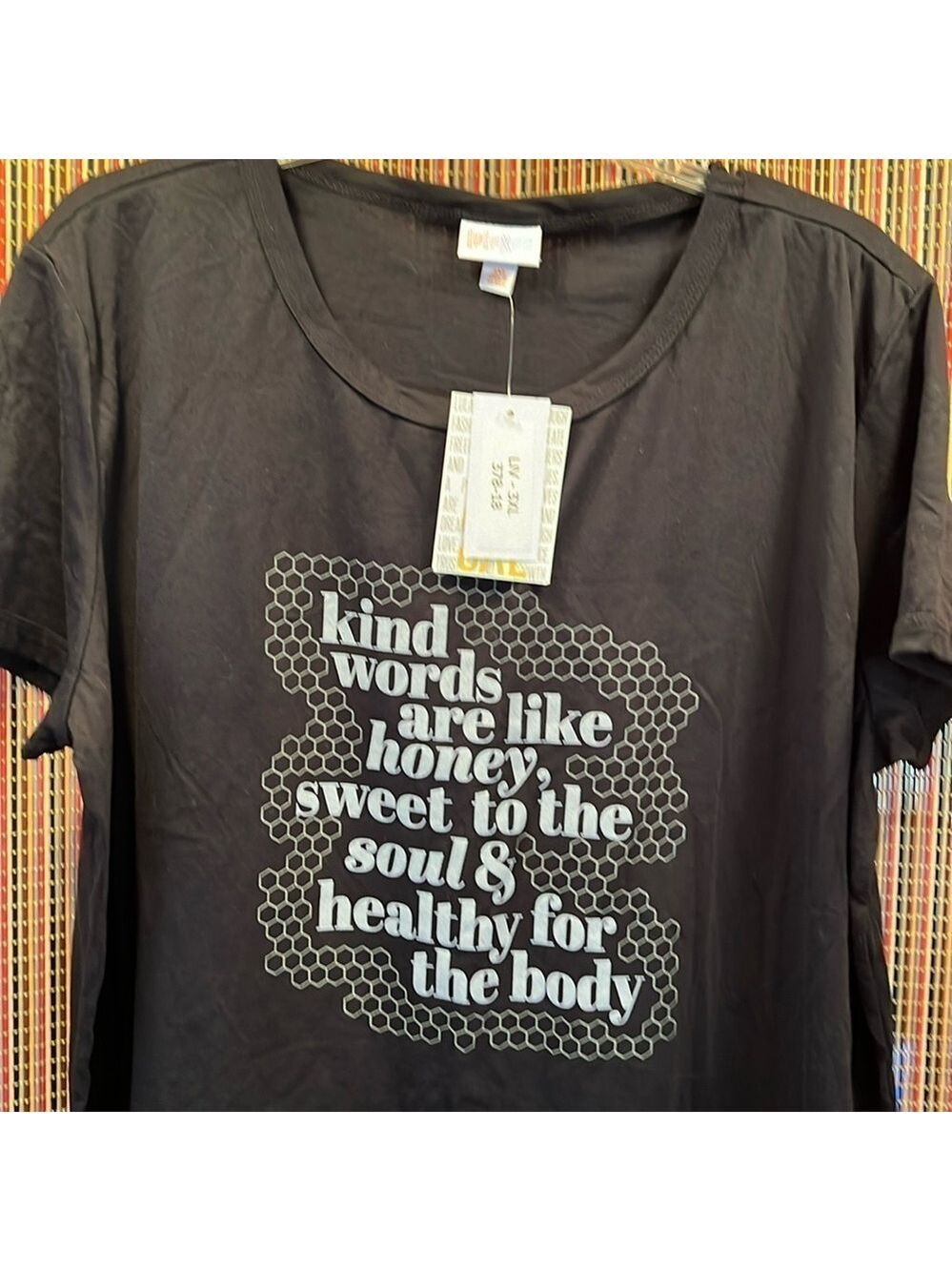 LALAROE Simply Comfortable Tee Shirt, 60% Cotton, 40% Polyester, Very Soft